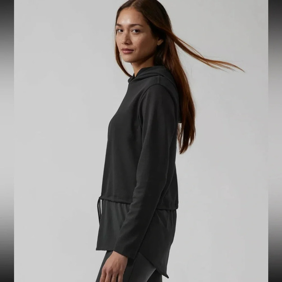 Athleta Gallery Top 2.0 Black Hoodie with Drawstring NWOT Size Medium - Picture 2 of 8